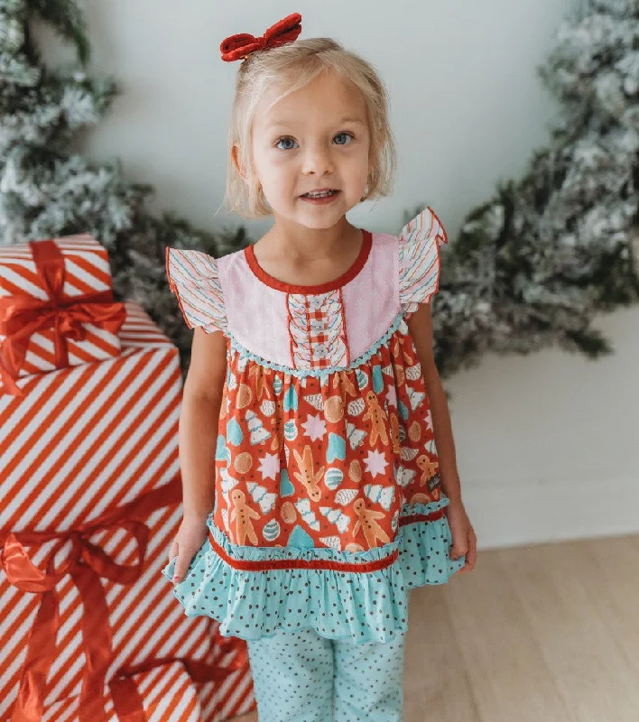 Merry Gingerbread Moments Tunic