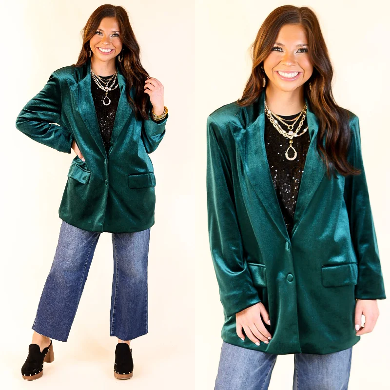 Touch Of Luxury Long Sleeve Velvet Blazer in Emerald Green