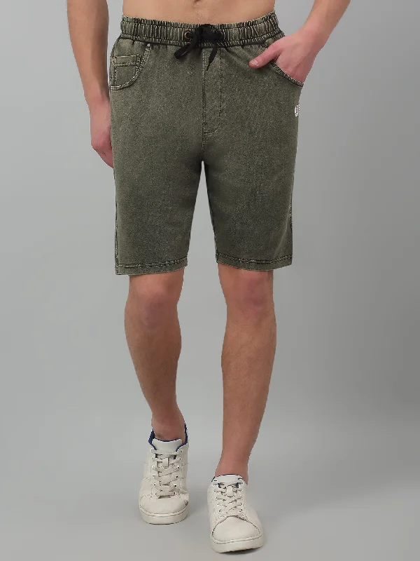 Olive Green Solid Above Knee Bermuda For Men