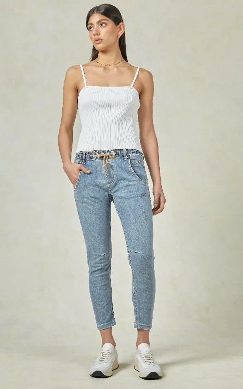 Active Sunbleached Jeans